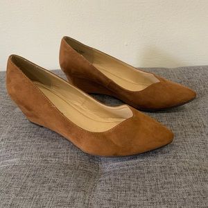 Chinese Laundry Brown Suede Wedges